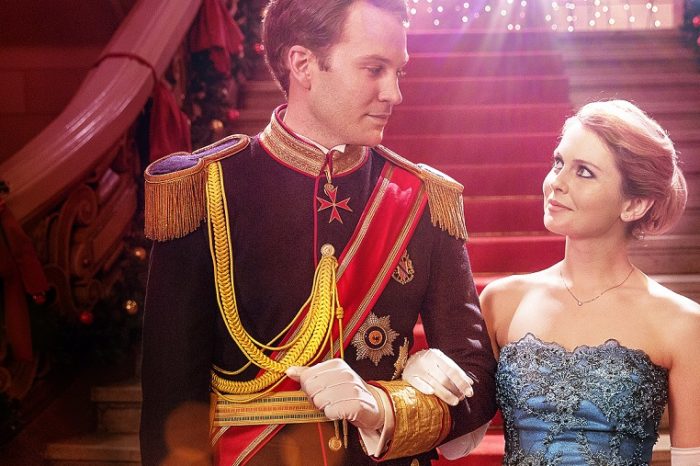 A Christmas Prince Netflix Trying For The Hallmark Audience